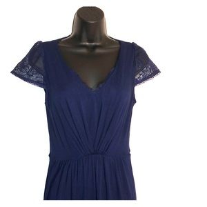 064. Lace back dress with cap sleeves